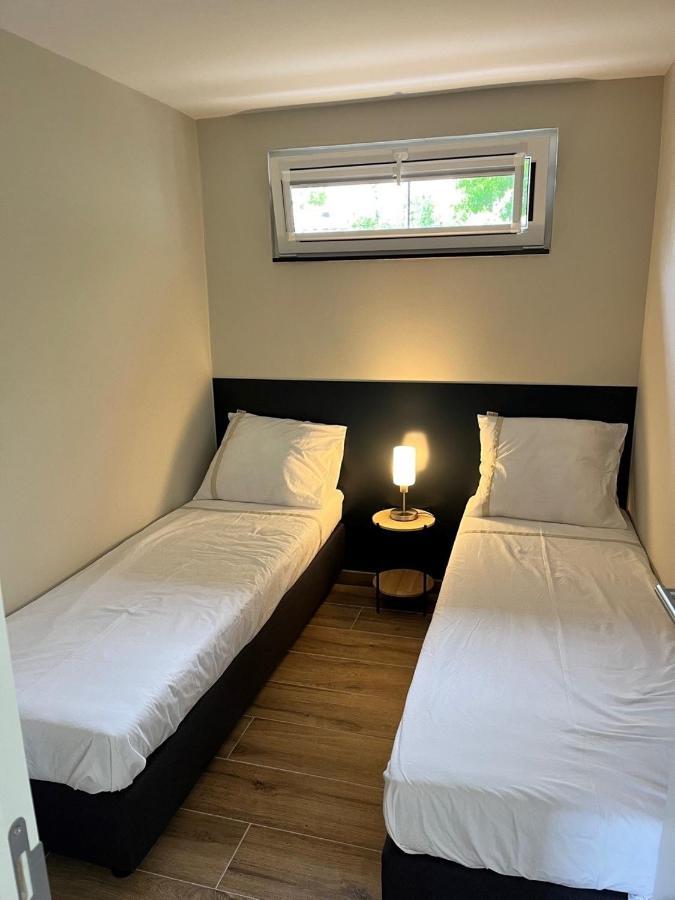 Oosterschelde Met Veel Privacy En Dicht Bij Het Water Holiday home