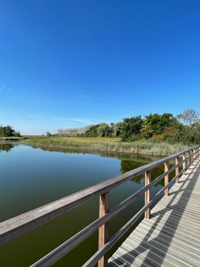 Holiday home Oosterschelde Met Veel Privacy En Dicht Bij Het Water Scherpenisse